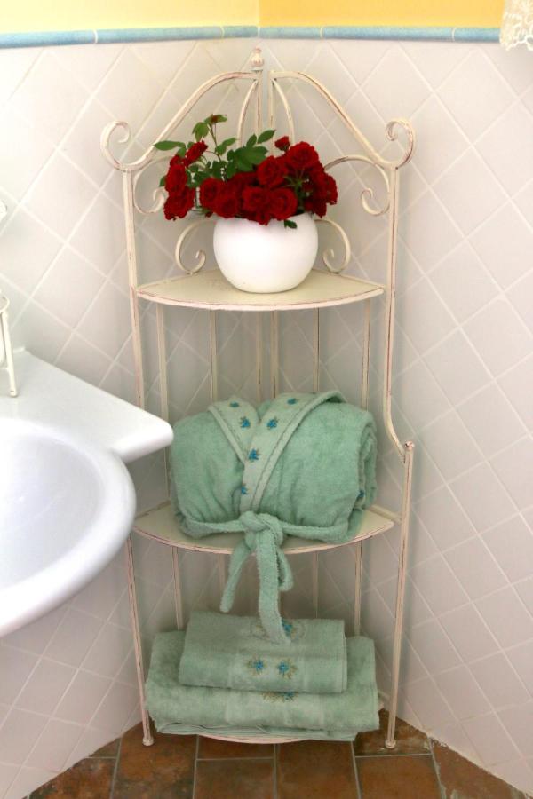 Emy'S Country House Apartment Castellammare di Stabia Ngoại thất bức ảnh